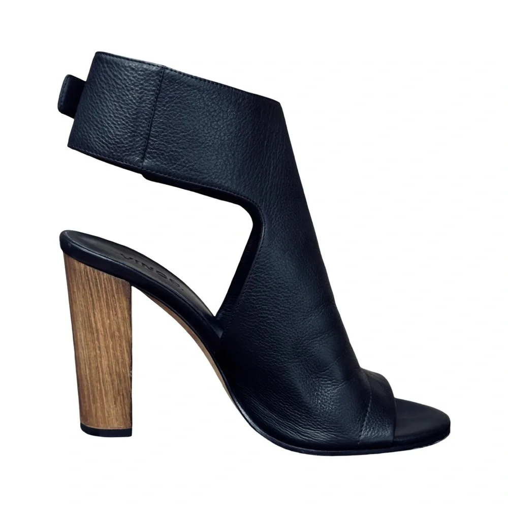 Vince “Addie” Black Leather Open Toe Booties Size 9